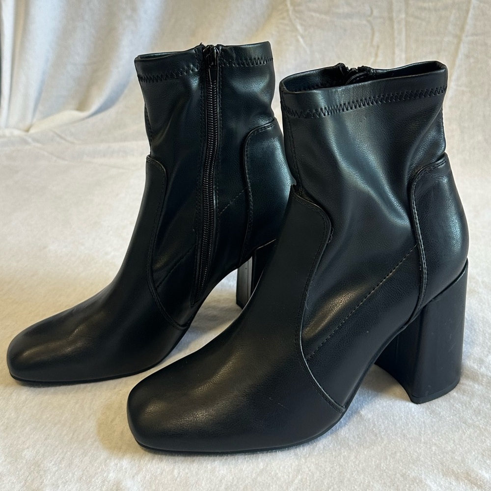 Madden Girl Black Ankle Boots